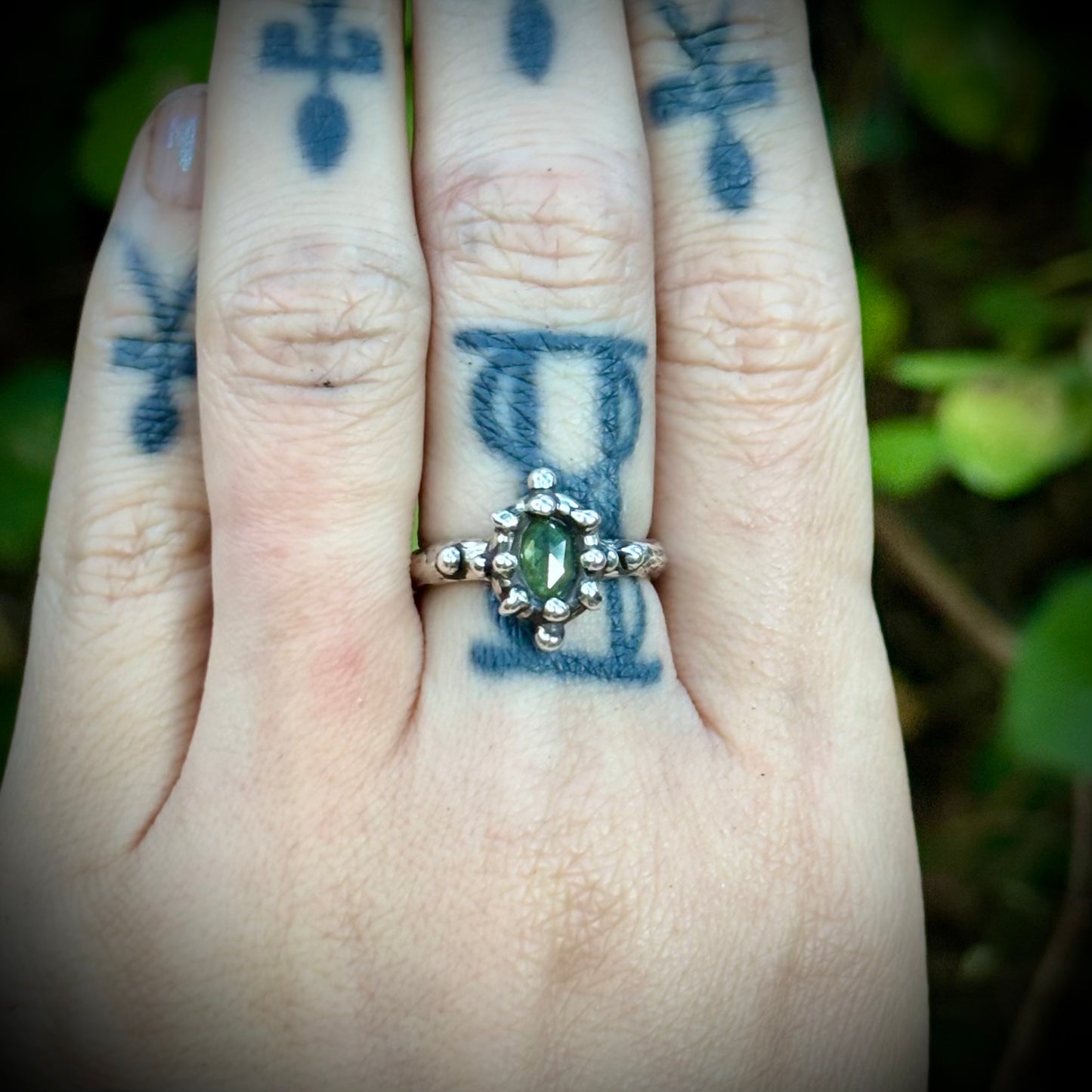 Nuzinai Ring