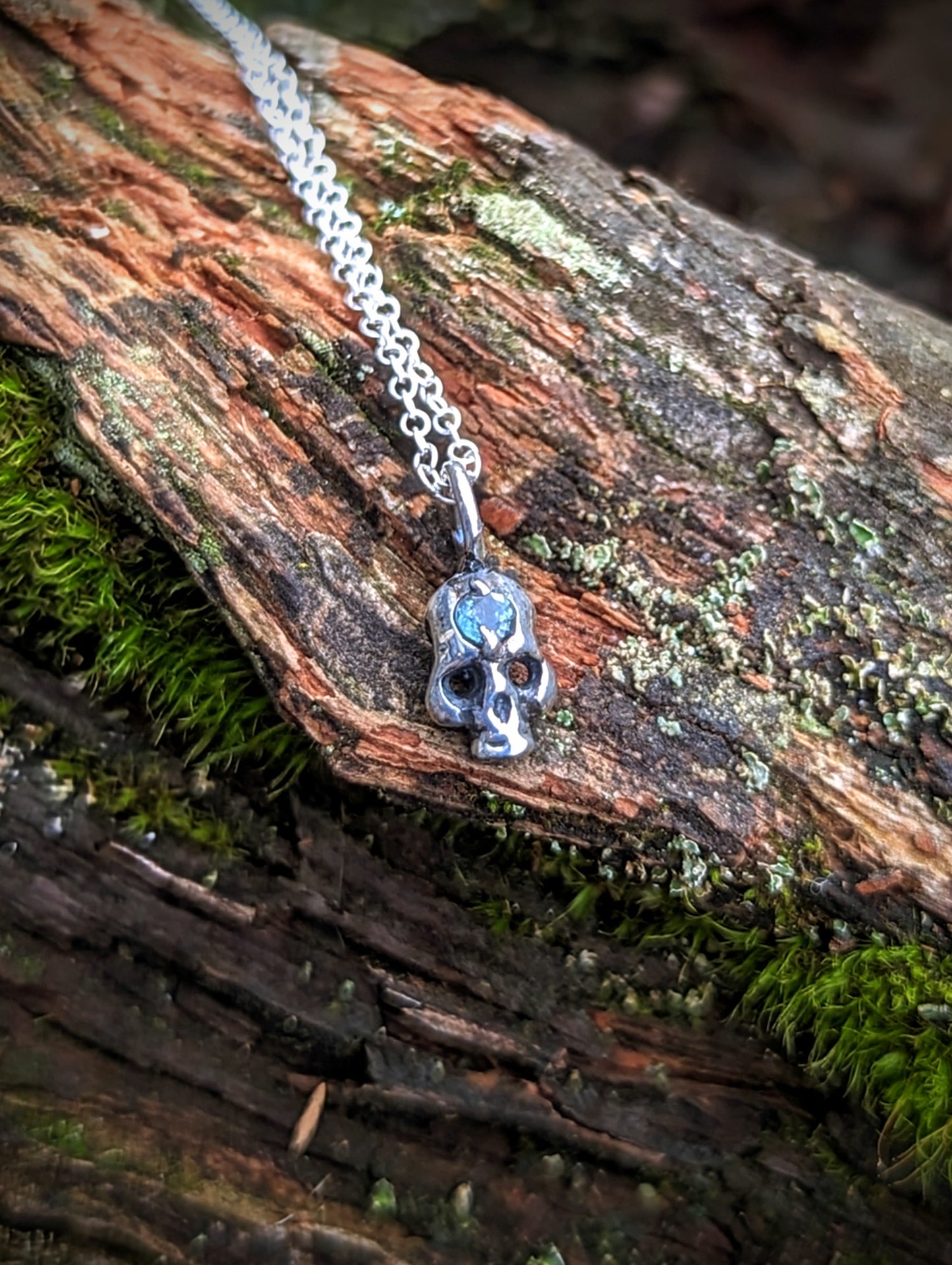 Small Sukaru Necklace