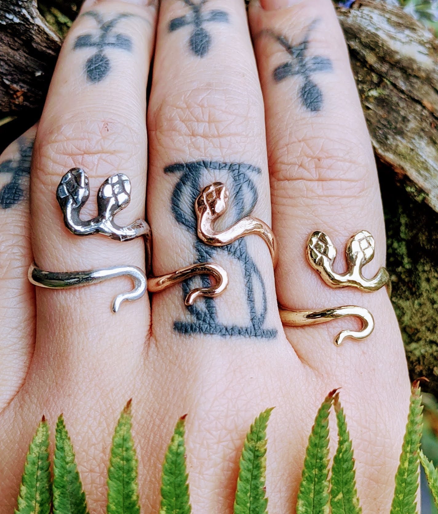 Snek Ring