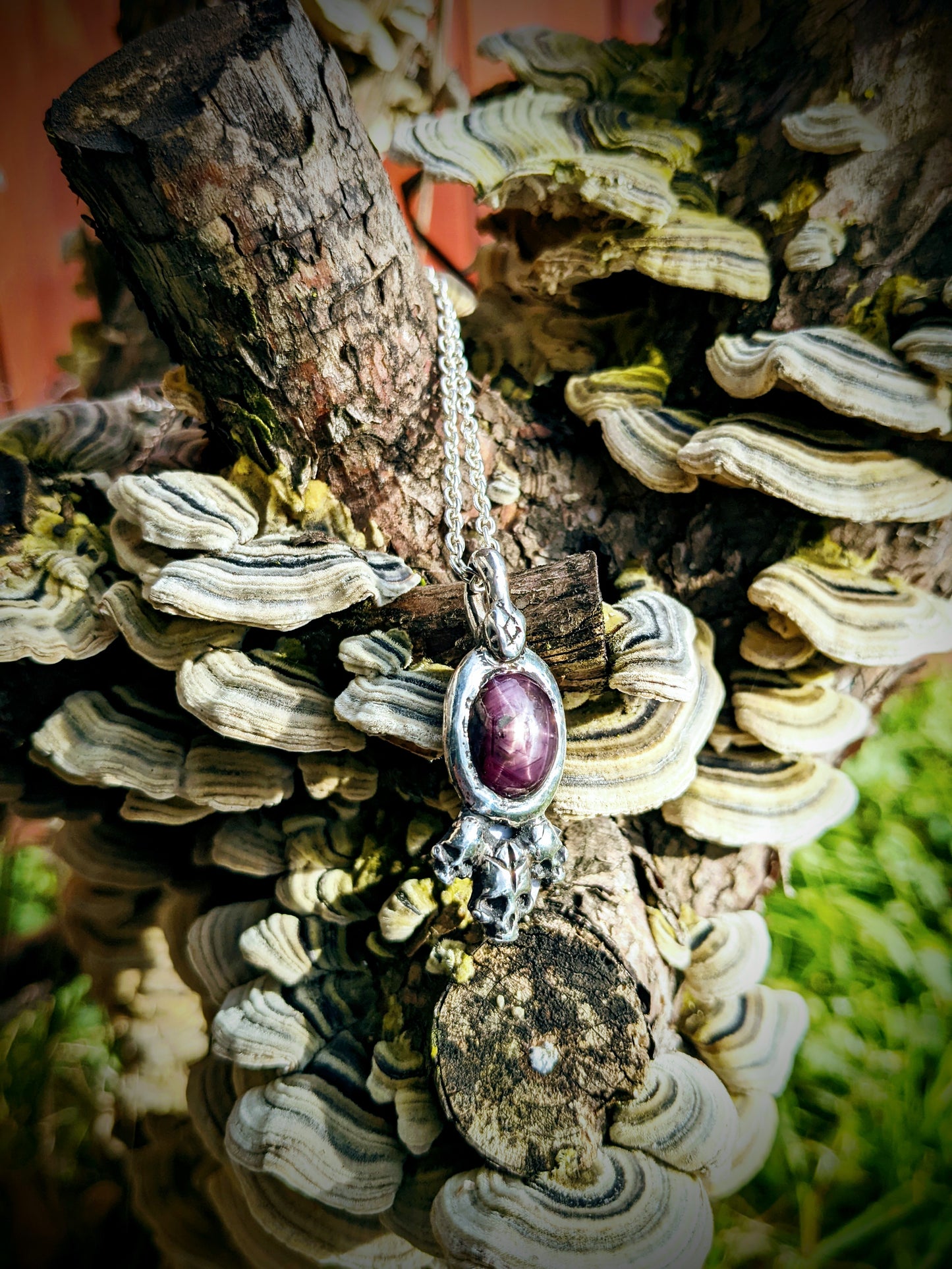 Hecate Sukaru Necklace