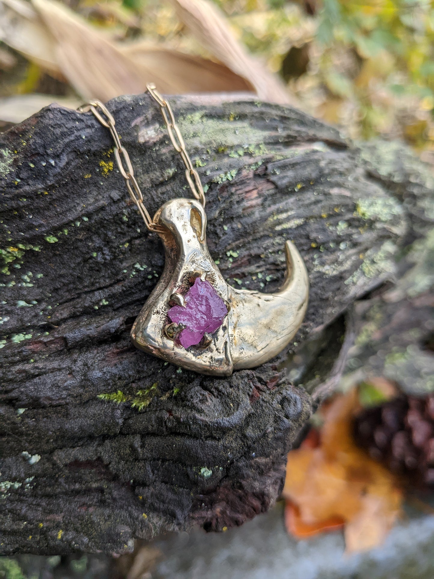 Kowishto Claw Necklace