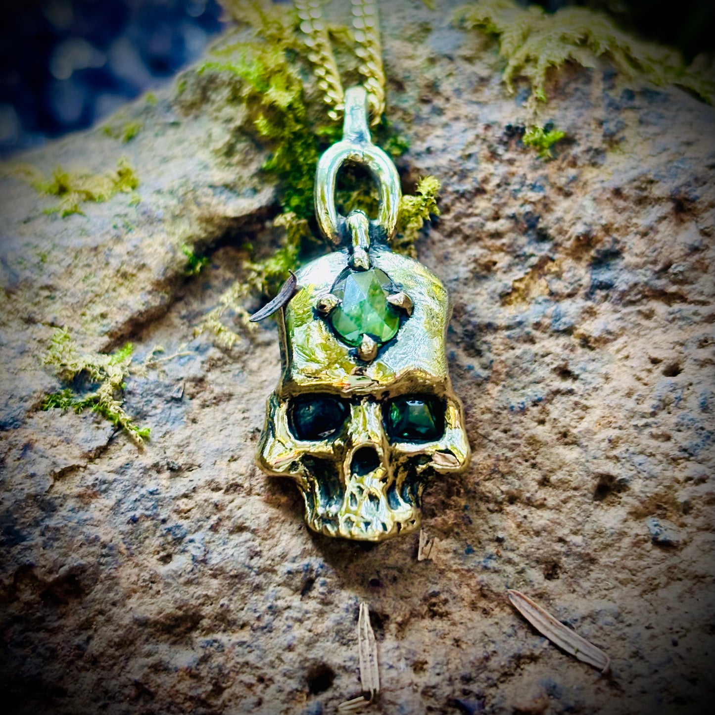 Midori Skull Necklace