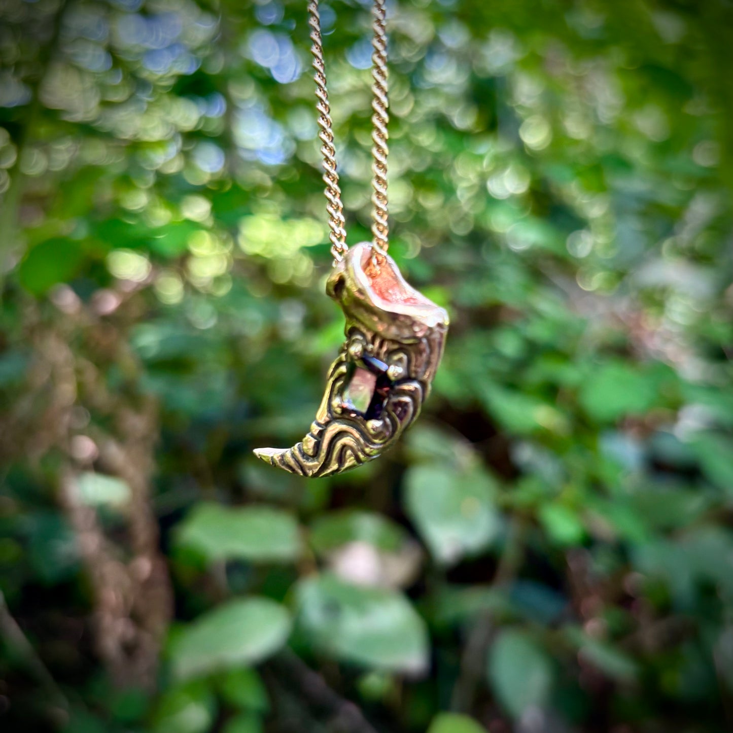 Jomon Ursa Necklace