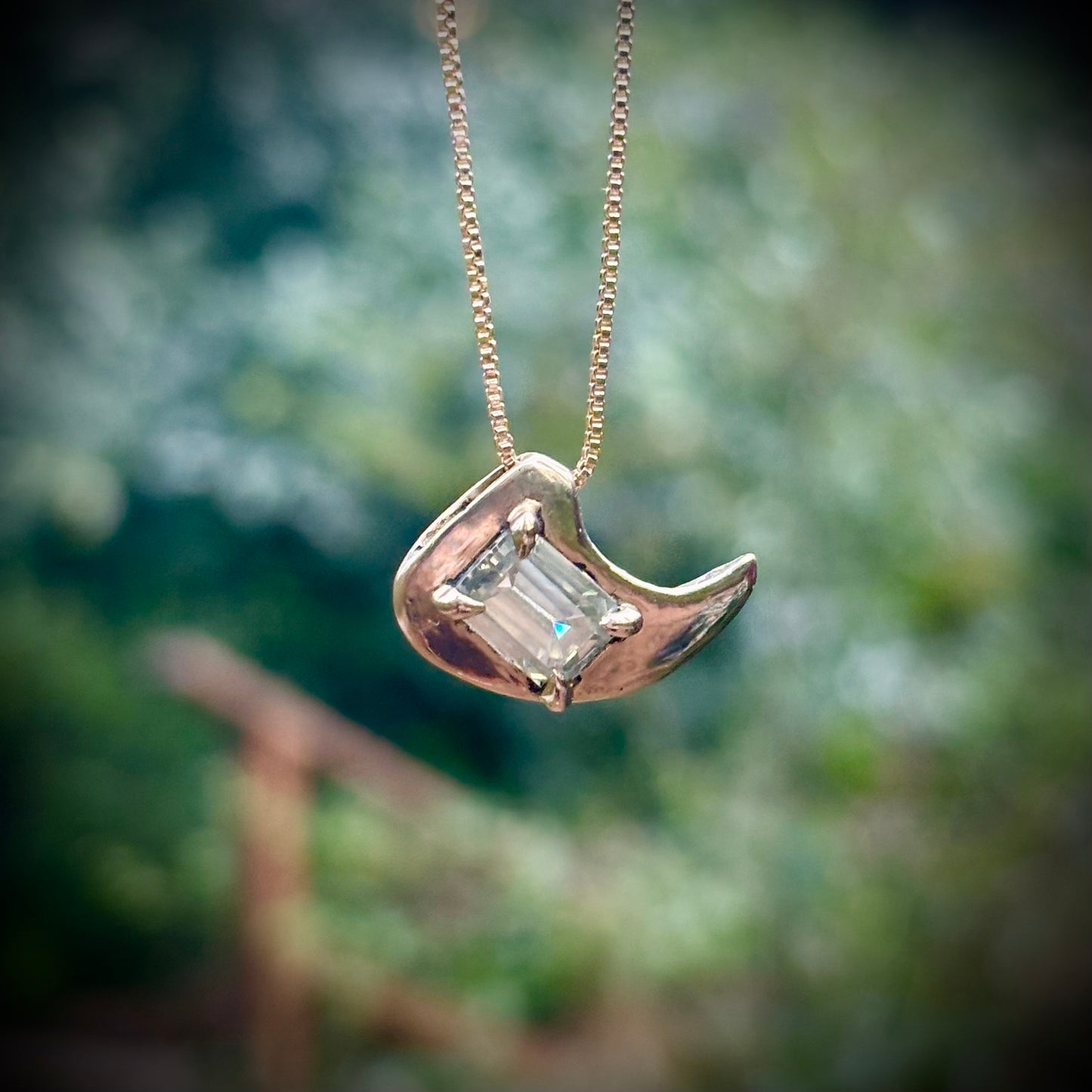Leo Claw Necklace