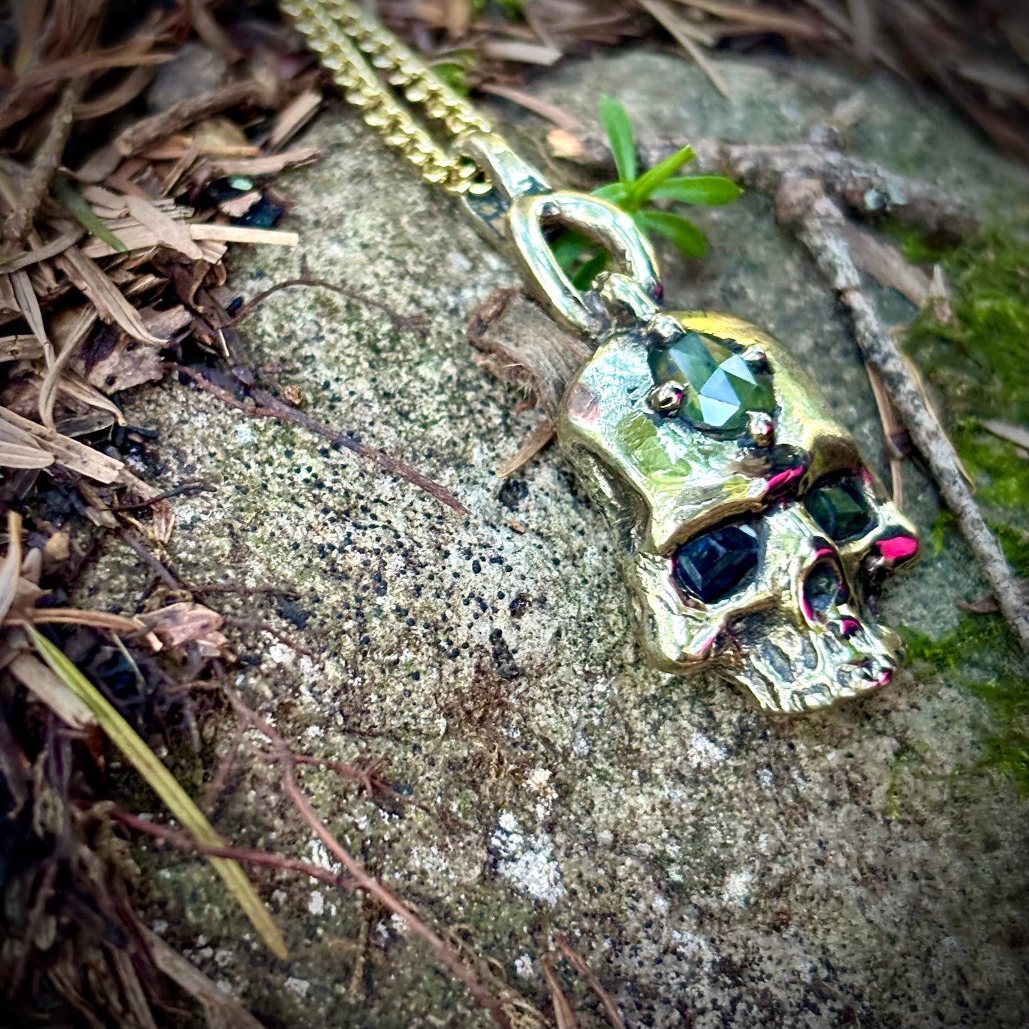 Midori Skull Necklace