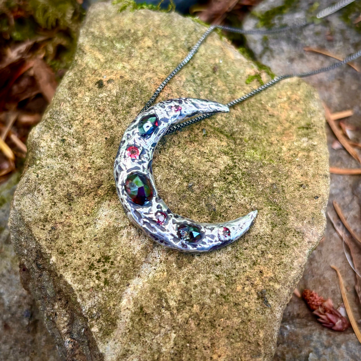 Fine Silver Luna Necklace