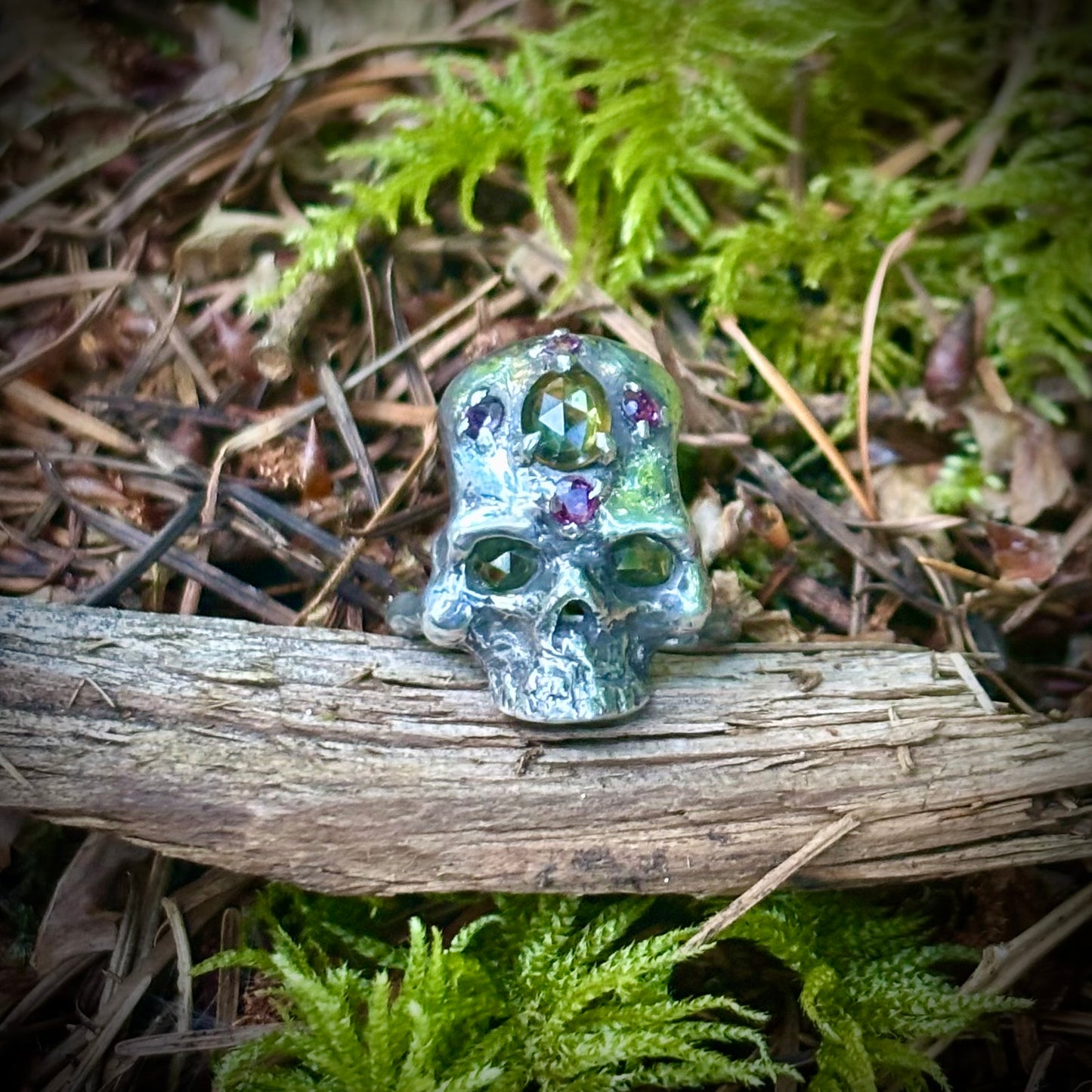 Nyx Sukaru Ring