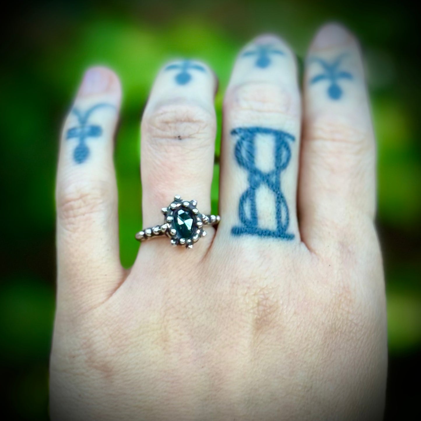 Velelia Ring