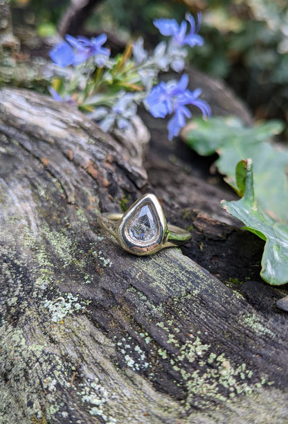 Yukionna Ring