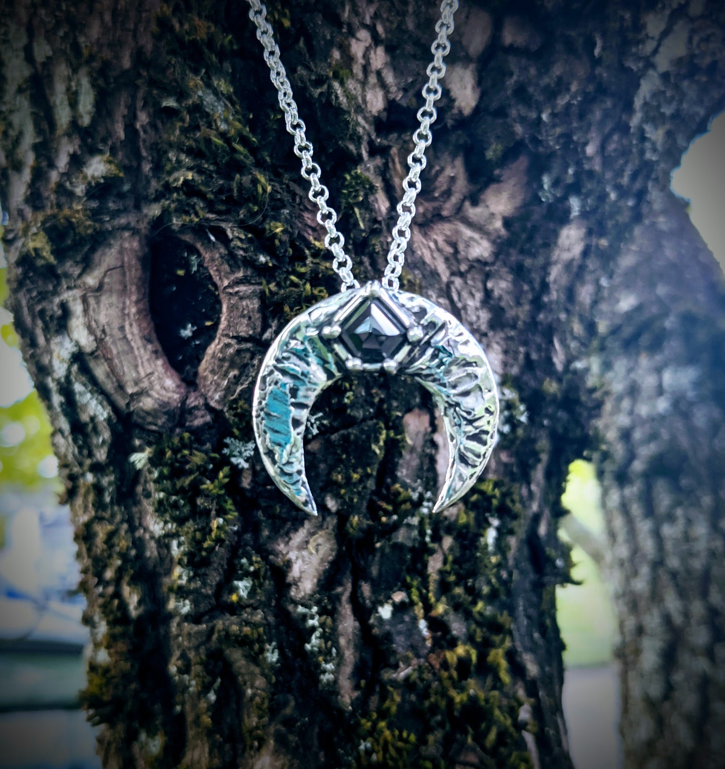 Naja Luna Necklace