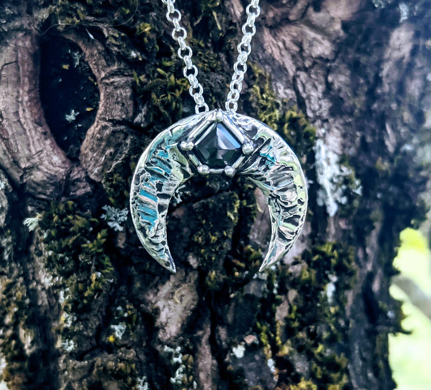 Naja Luna Necklace