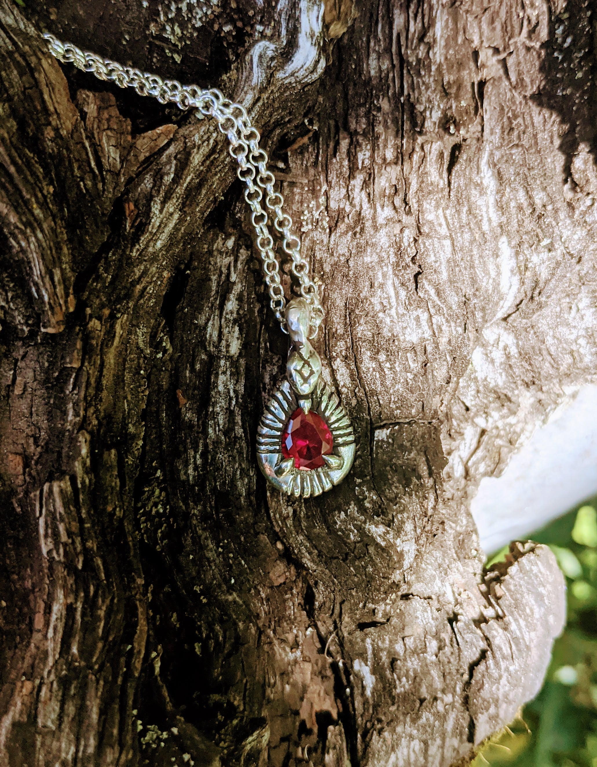 Serpent's Egg Shai Hulud Necklace, Sterling and Ruby