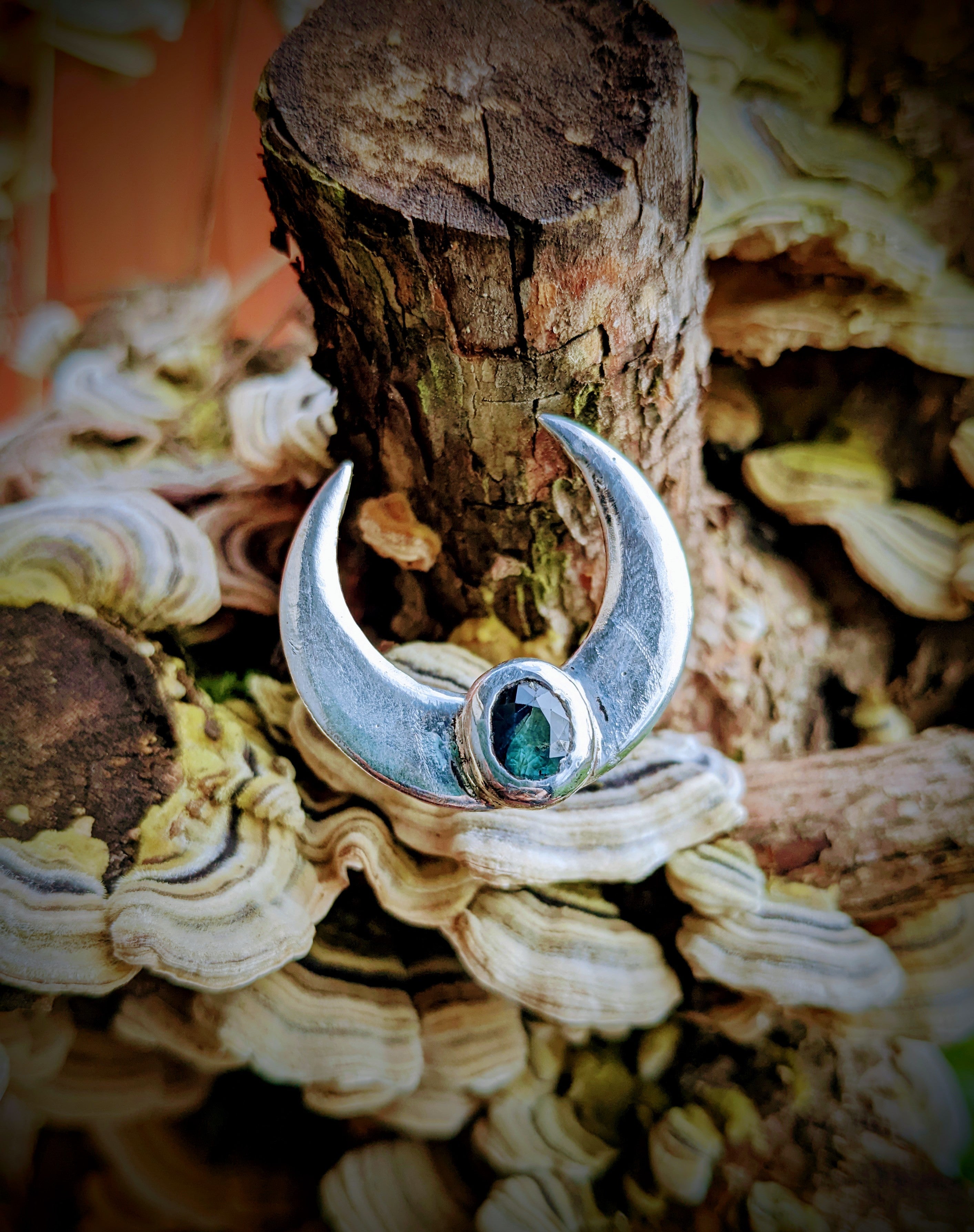 Horned Luna Ring, Australian Sapphire and Sterling, Size 7.