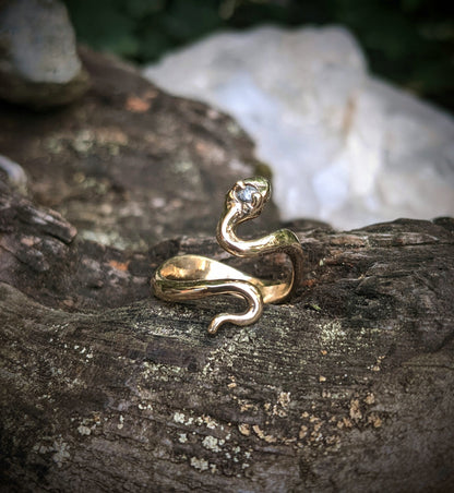 Bebe Snek Ring