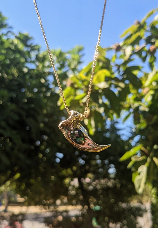 Kuma Yona Necklace