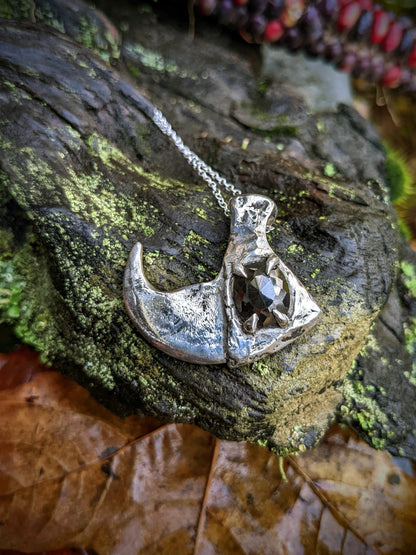 Kowishto Claw Necklace