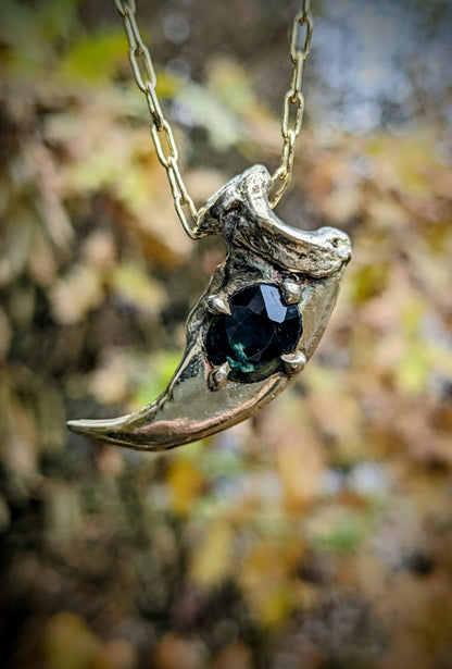 Kuma Yona Necklace